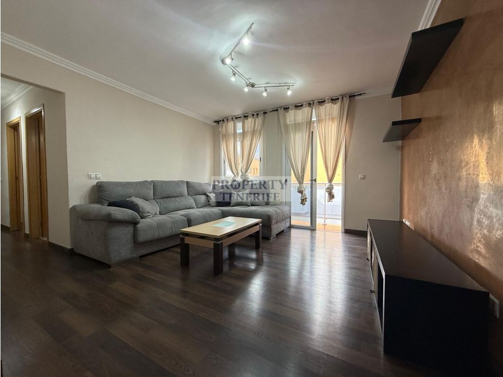 Sala d'estar de Apartament en venda en Arona