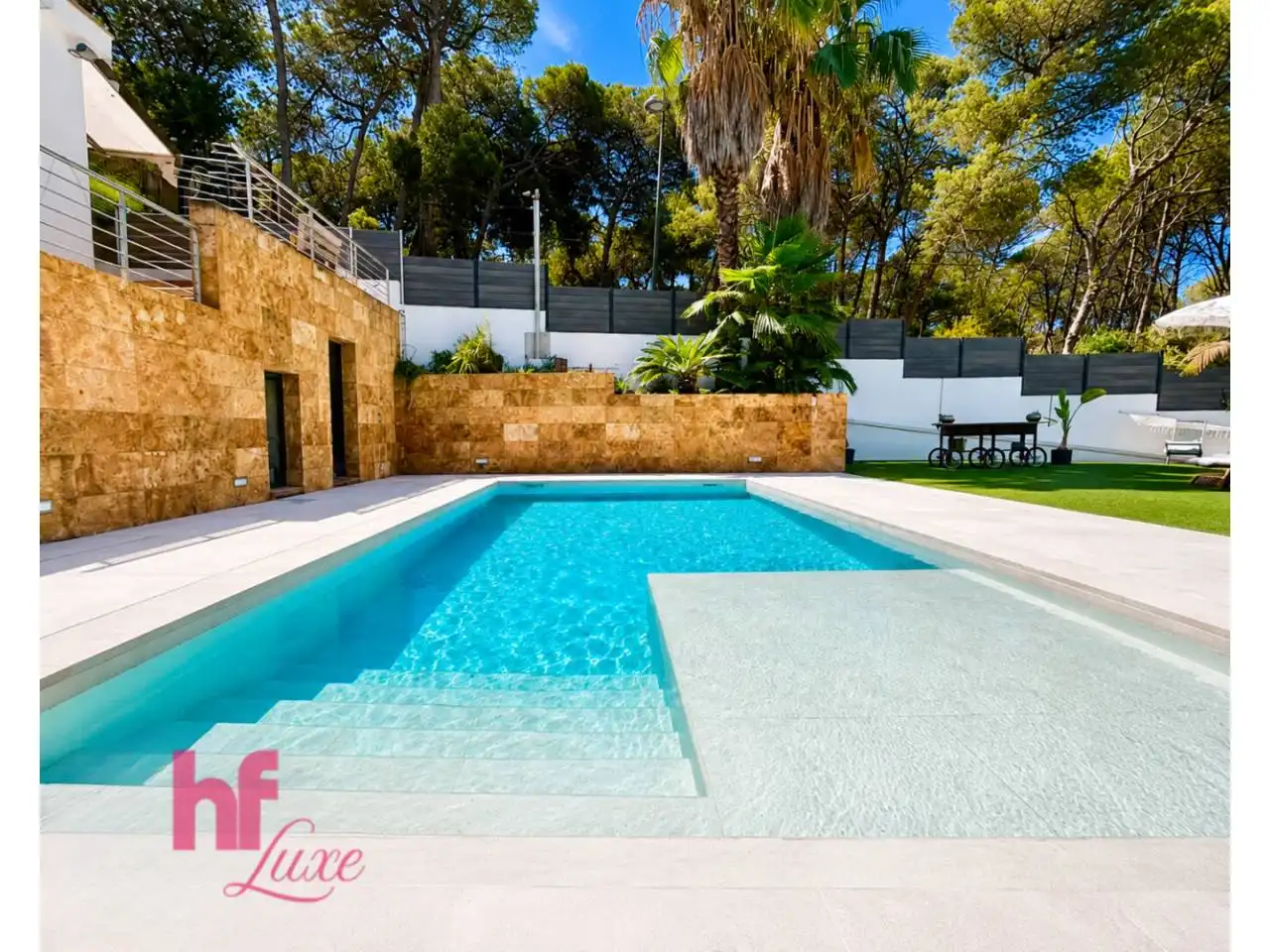 Detached house with pool for sale in Calle Serrallarga, imagen 3