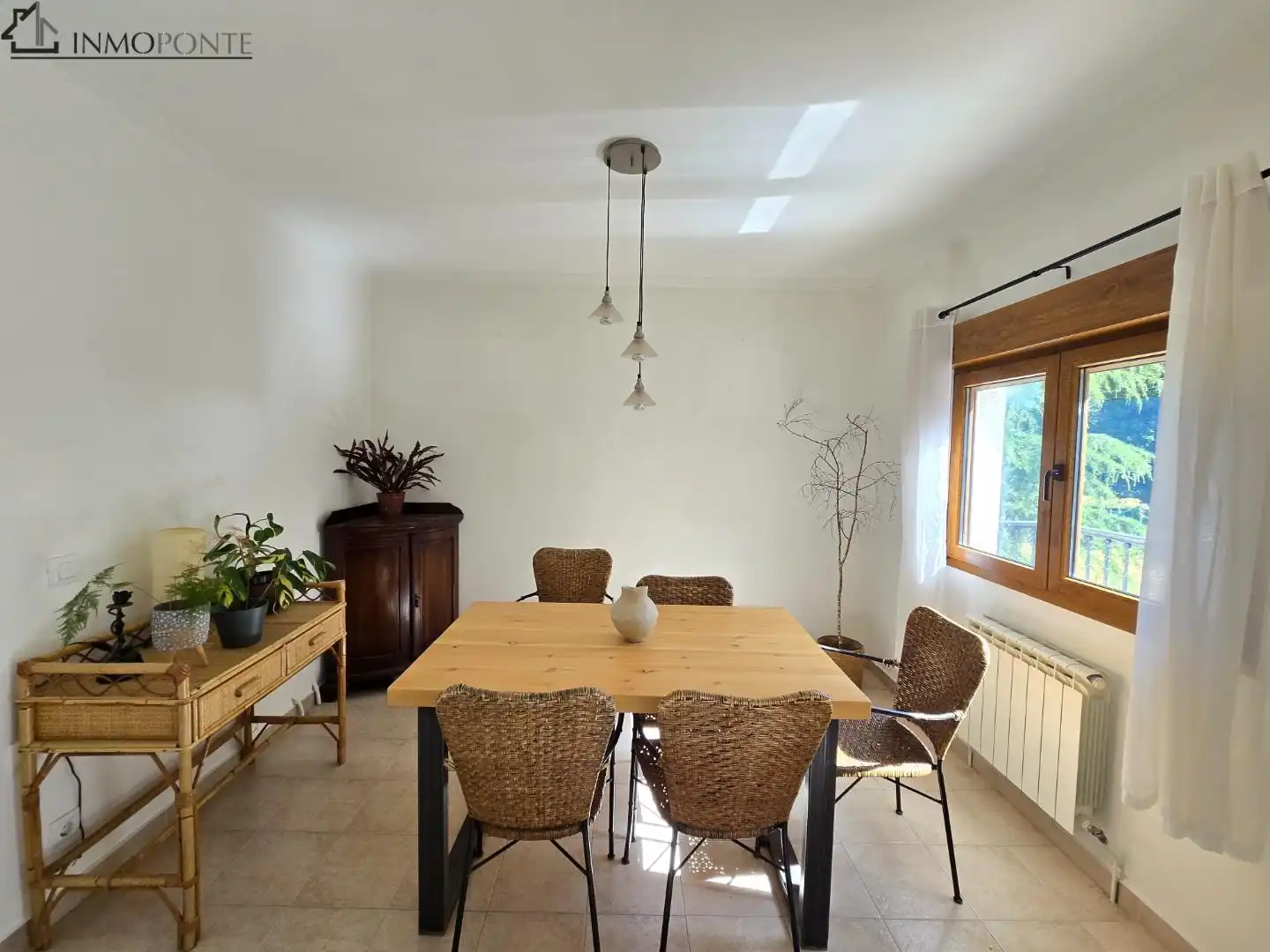 Comedor de Casa o chalet en venta en Cerdedo con Calefacción, Jardín privado y Terraza