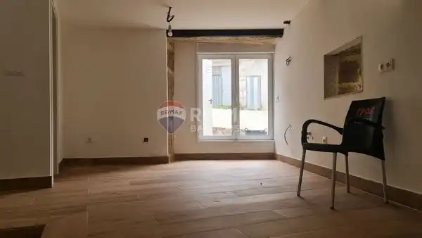 Houses for sale in Cenlle  with Private garden and Storage room