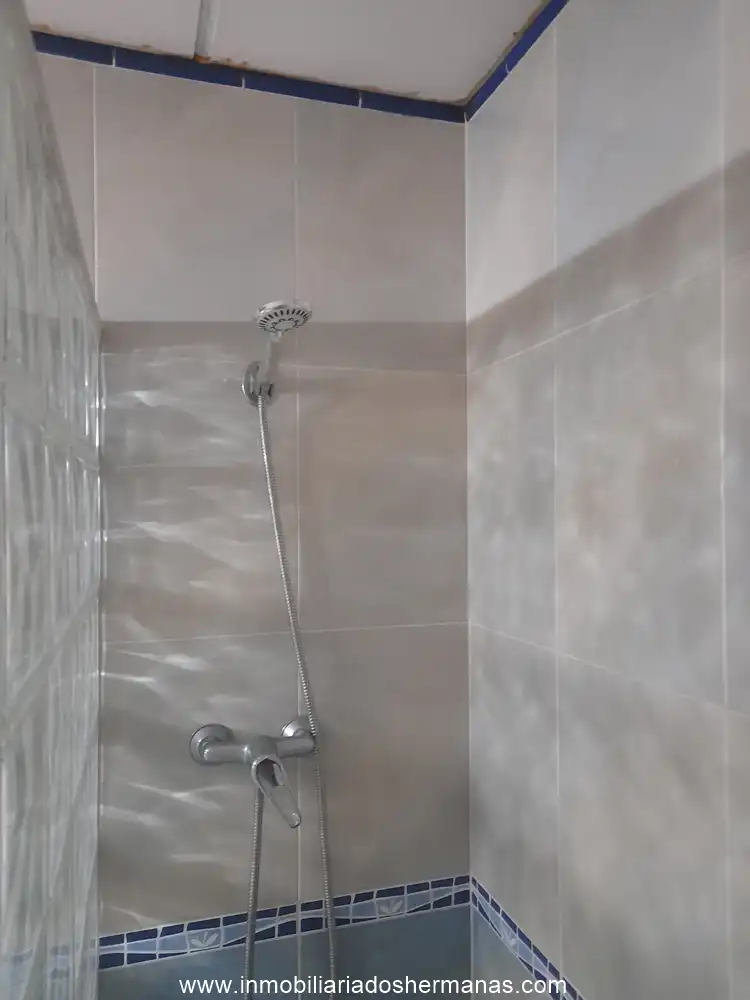 Badezimmer von Country house zum Verkauf in L'Ampolla