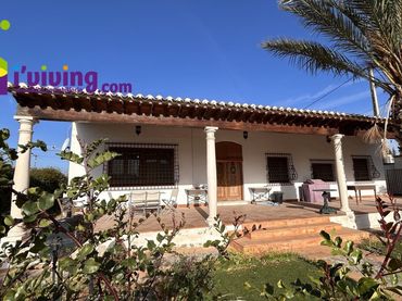 Casa en venta en Albox