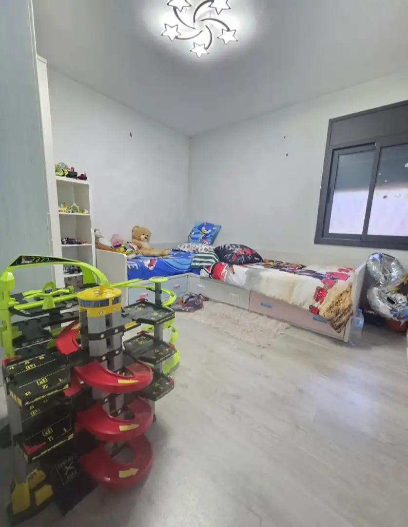 Casa adosada en venda en Santa Coloma de Gramenet amb Aire condicionat, Calefacció i Parquet
