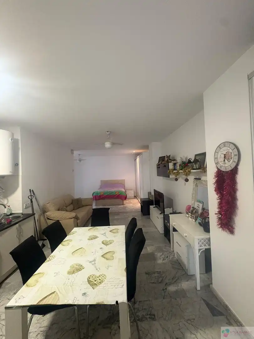 Flat for sale in Estepona  with Air Conditioner, Terrace and Community pool