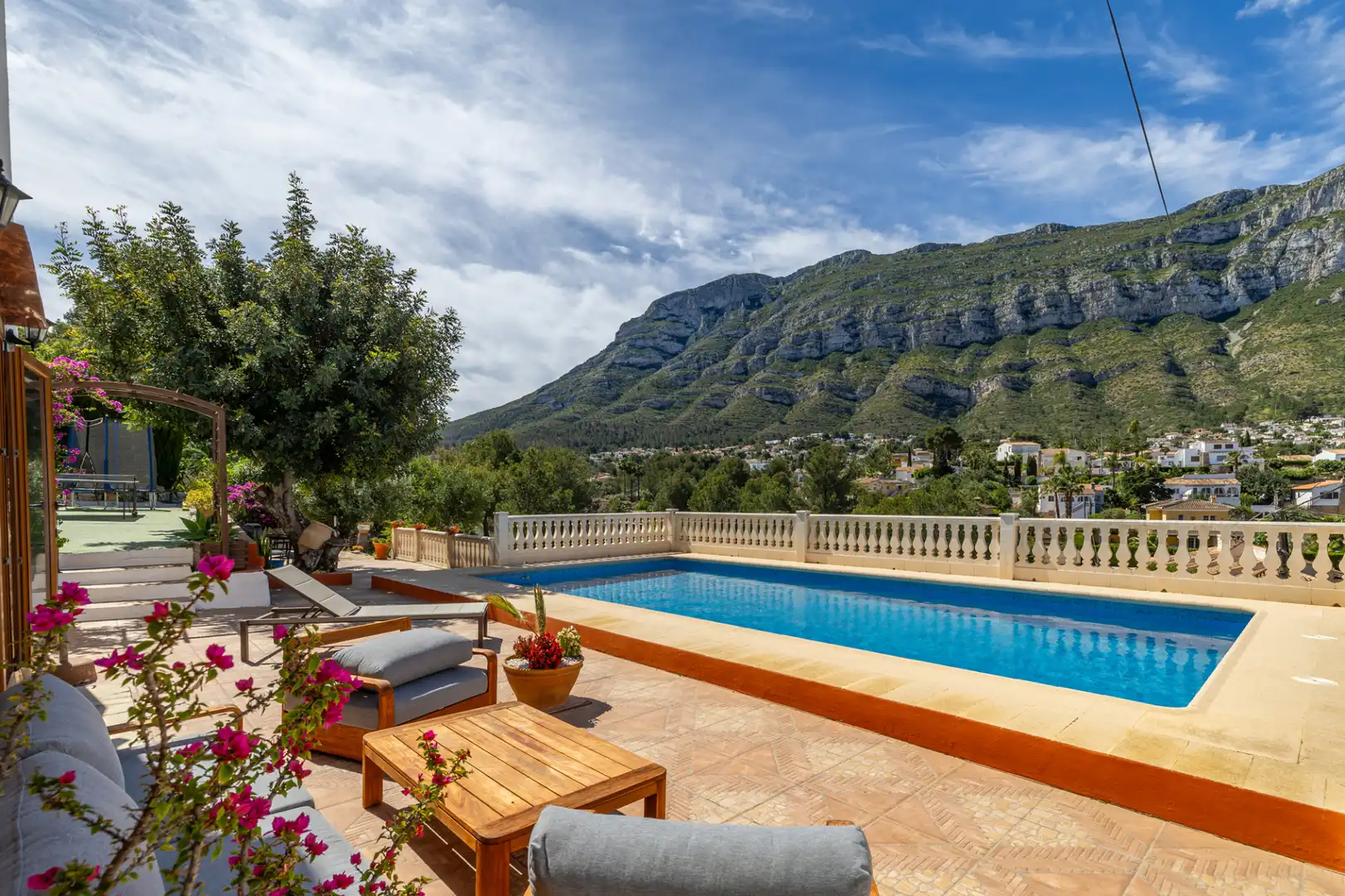 Exterior view of Houses for sale in Dénia  with Air Conditioner, Private garden and Terrace