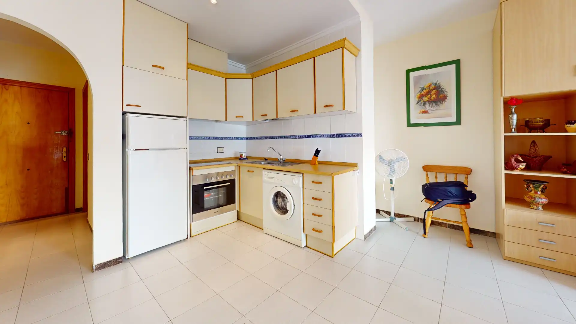 Küche von Wohnung zum Verkauf in Torrevieja mit Terrasse, Möbliert und Ofen