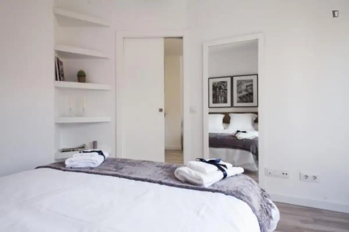 Apartamento de alquiler en Sants-Badal