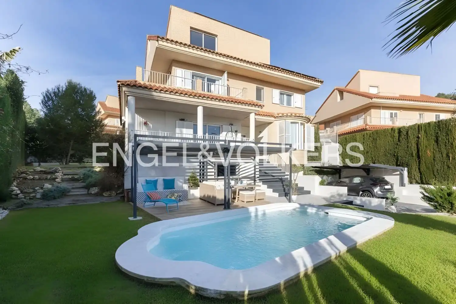 Swimming pool of Houses for sale in Chiva  with Air Conditioner, Heating and Private garden