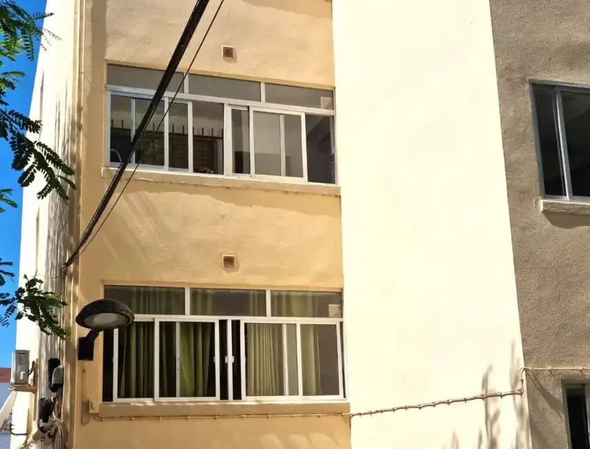 Flat for sale in Calle Puerto de Palos 9