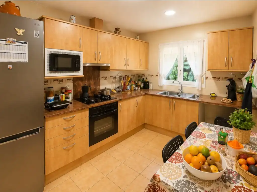 Kitchen of Houses for sale in Torrelles de Foix  with Oven