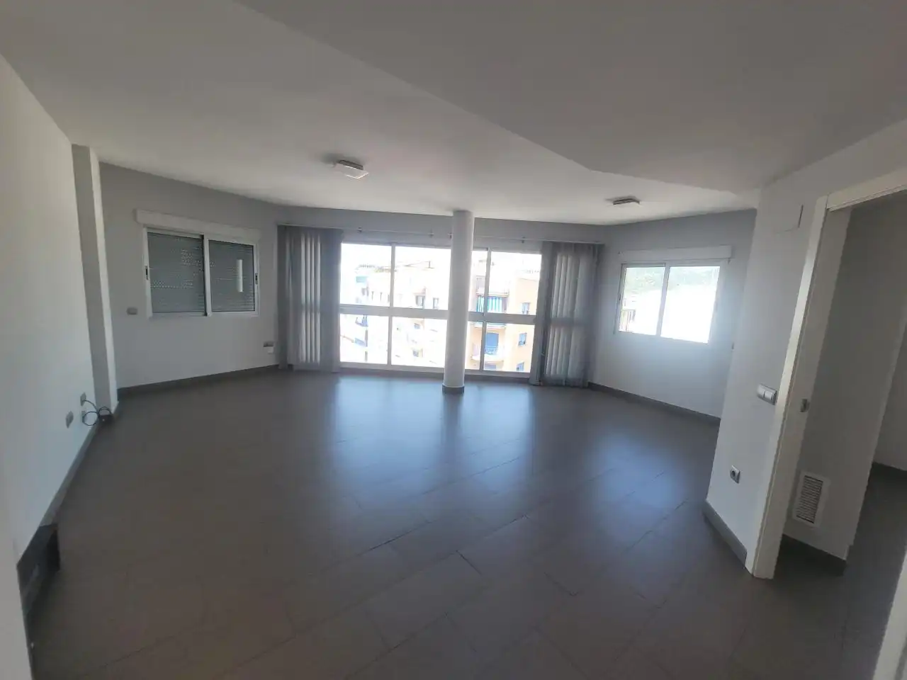 Wohnzimmer von Maisonette zur Miete in Gandia mit Klimaanlage und Terrasse