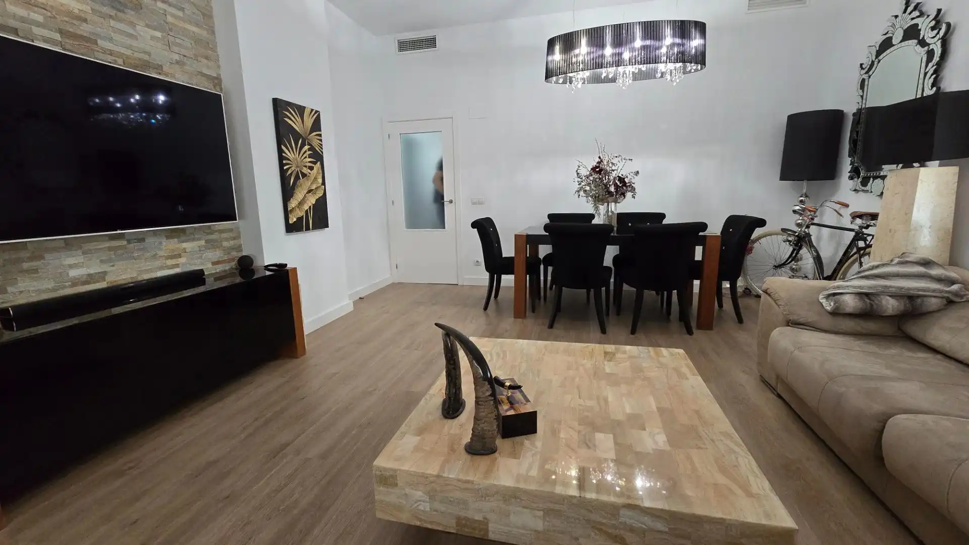 Comedor de Planta baja en venta en Elche / Elx con Trastero y Amueblado