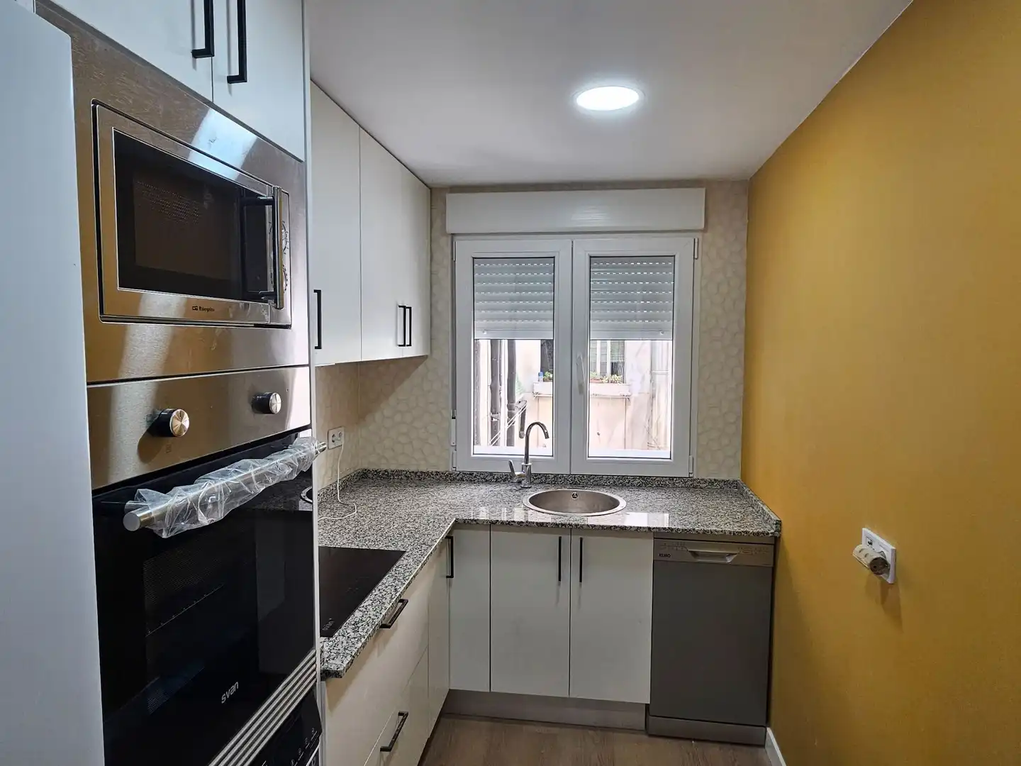Cocina de Piso de alquiler en Madrid con Aire acondicionado y Calefacción