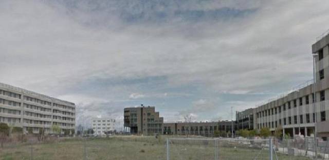 Terreno residencial en Venta en Avenida ARAGON en Rejas