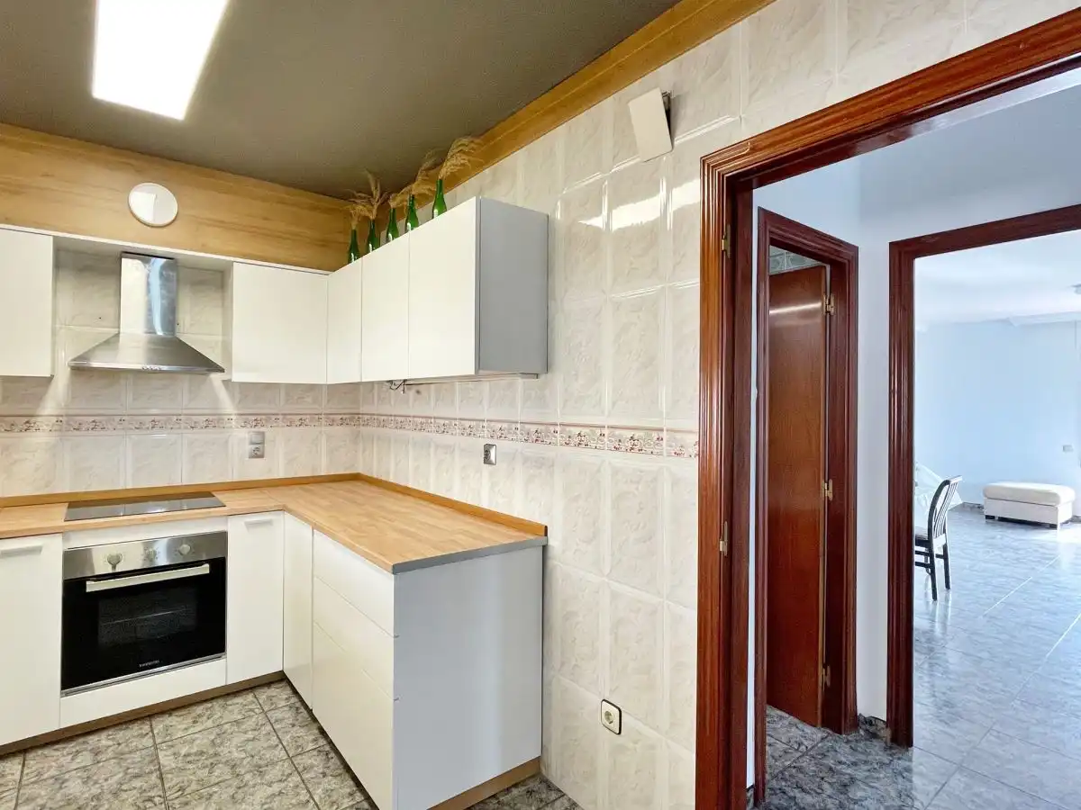 Cuina de Casa o xalet en venda en Santa Bàrbara amb Terrassa