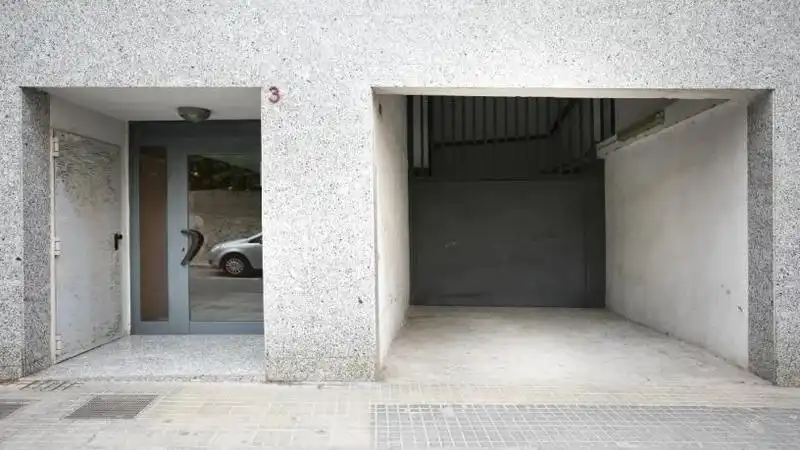 Aparcamiento en venta en Carrer de Sant Sebastià, imagen 3