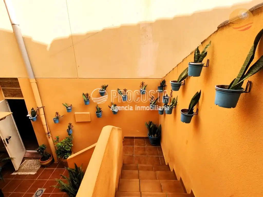 Casa adosada en venta en Almuñécar con Aire acondicionado, Jardín privado y Terraza