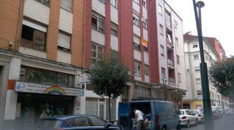 Foto 3 de Pis en venda a Calle Juan XXIII, Inmobiliaria - Barreda, Torrelavega