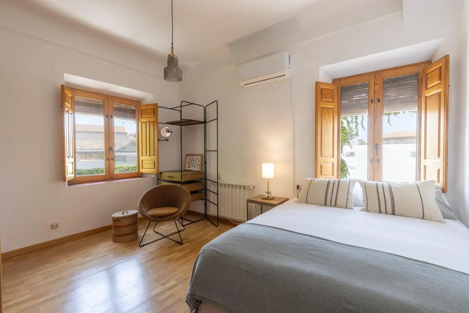 Habitación de Casa o chalet en venta en Las Gabias con Aire acondicionado, Calefacción y Jardín privado