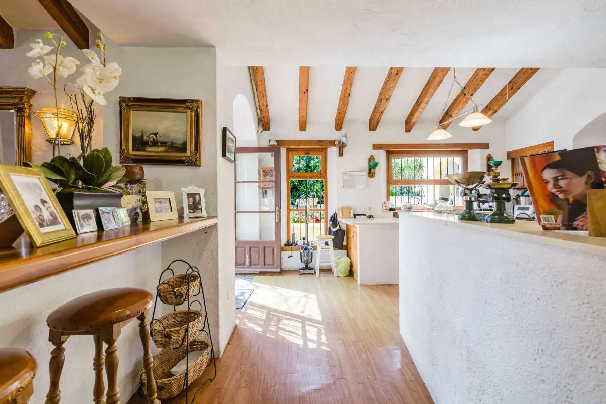 Cuina de Casa o xalet en venda en Estepona amb Aire condicionat, Calefacció i Jardí privat