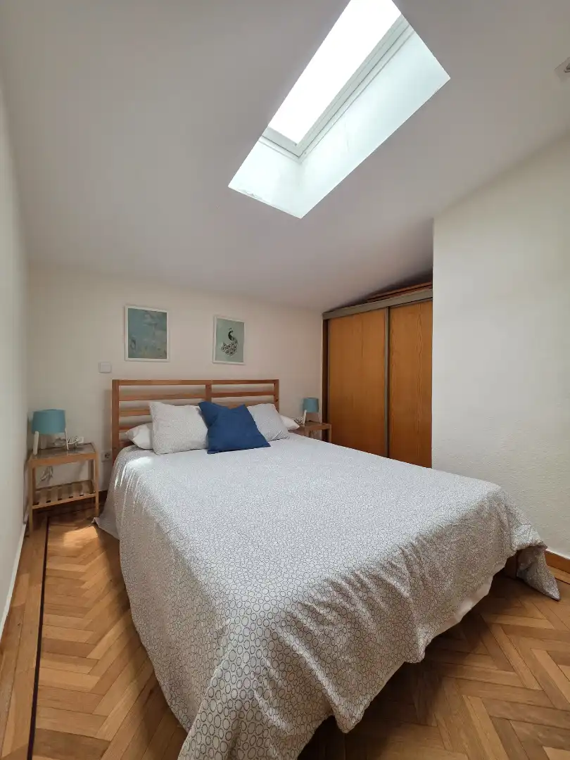 Bedroom of Duplexes for sale in Madrid  with Air Conditioner, Heating and Parquet flooring