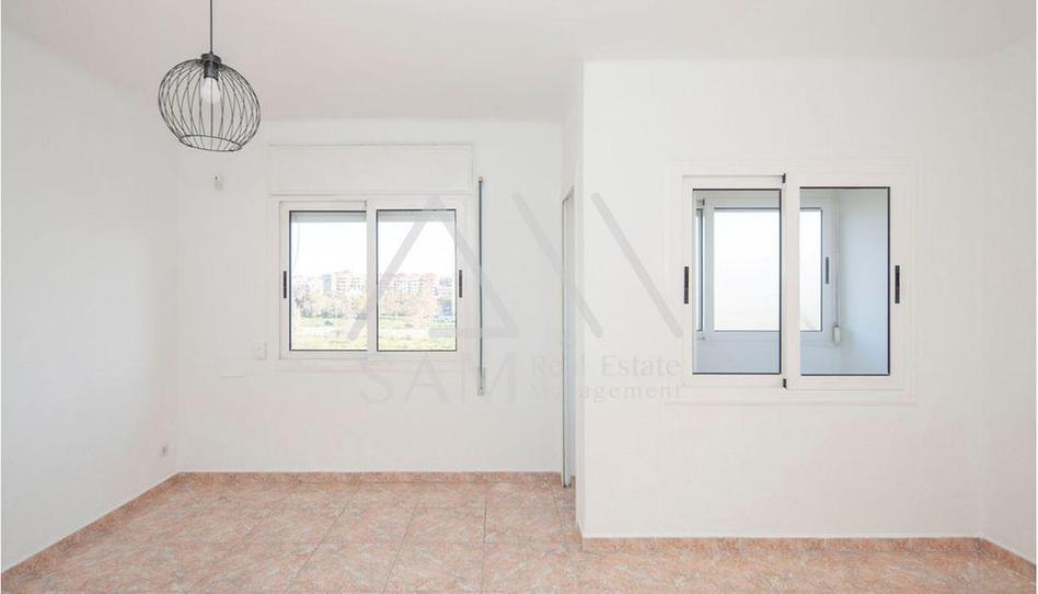 Photo 1 of Flat for sale in Pont Vell, Barcelona