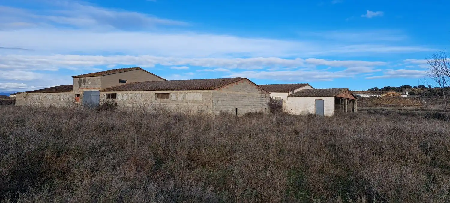 Residencial en venda a Pertusa