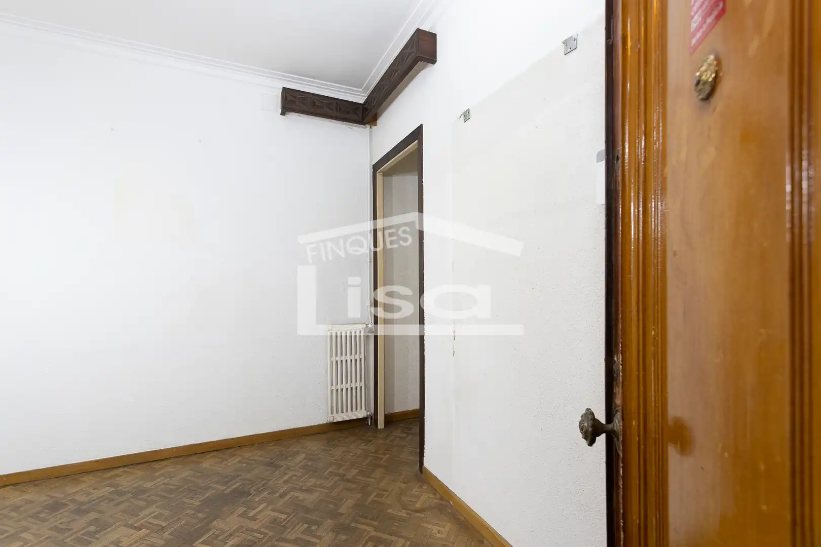 Habitación de Piso en venta en Barcelona con Calefacción, Trastero y Balcón