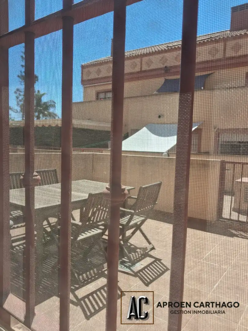 Terrassa de Casa adosada en venda en Los Alcázares amb Calefacció, Jardí privat i Moblat