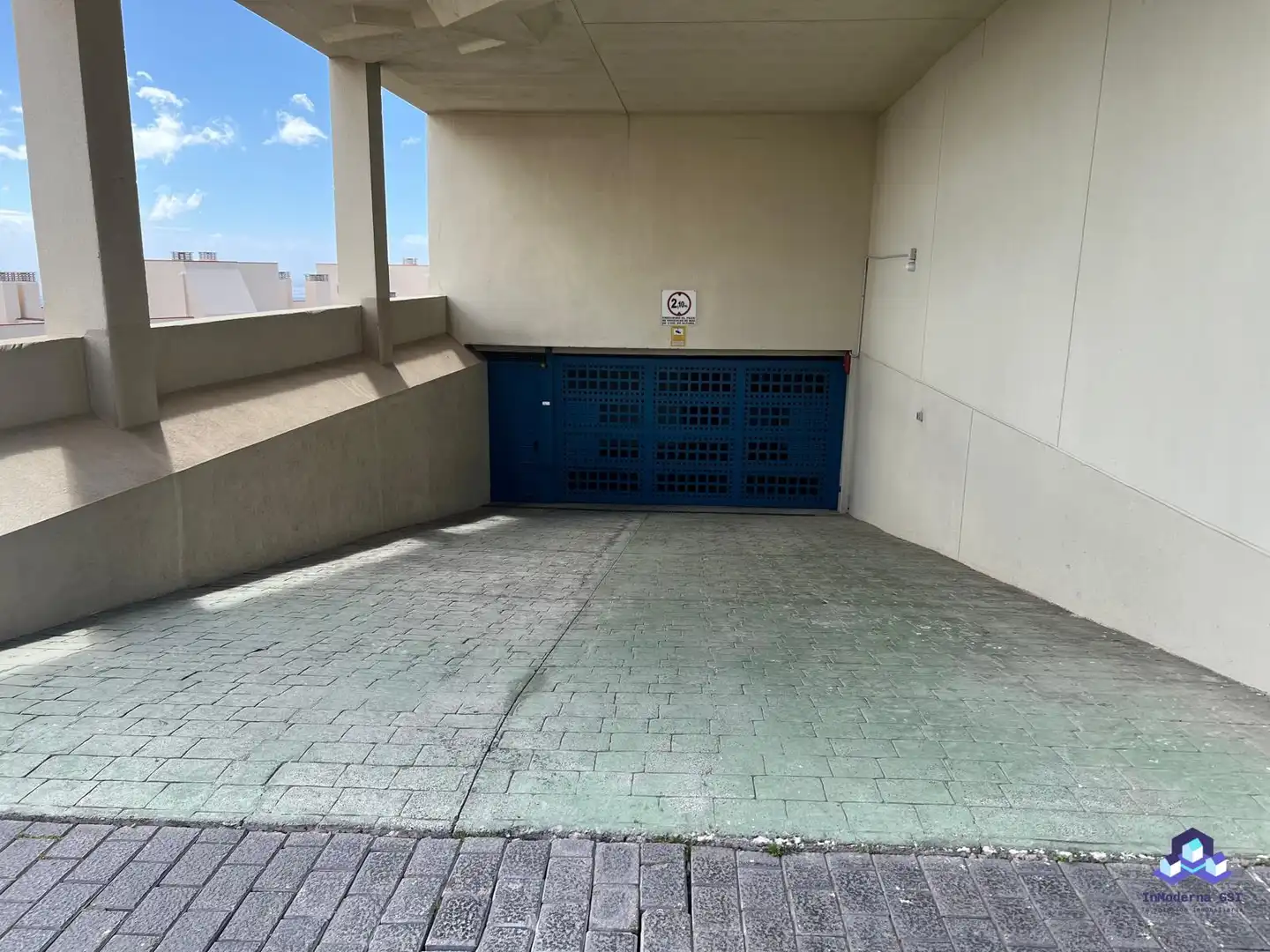 Dúplex en venda a Cataixa, Acorán