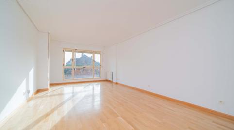 Foto 4 de Piso en venta en Calle Fragata, 19, Golf - El Carralero, Madrid