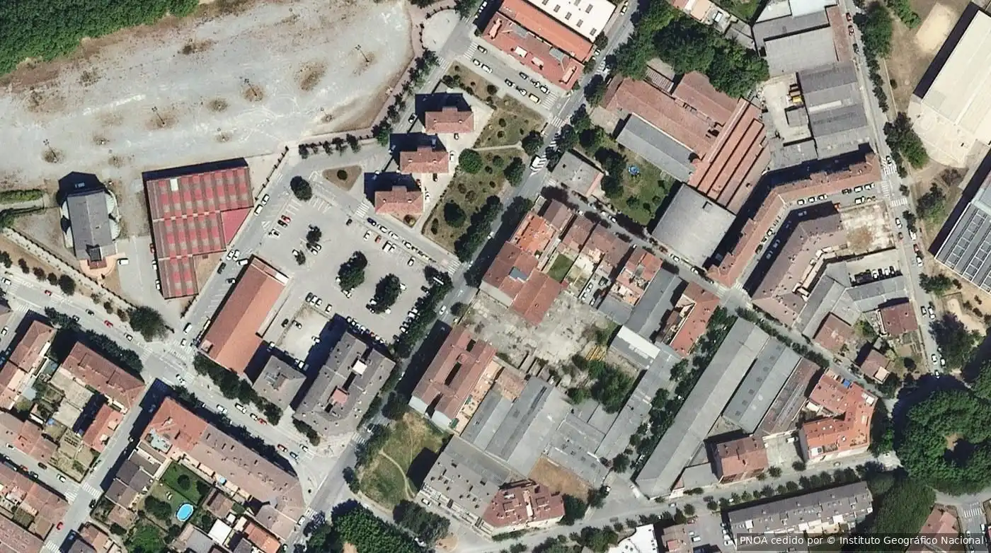 Piso en venta en Olot, Girona