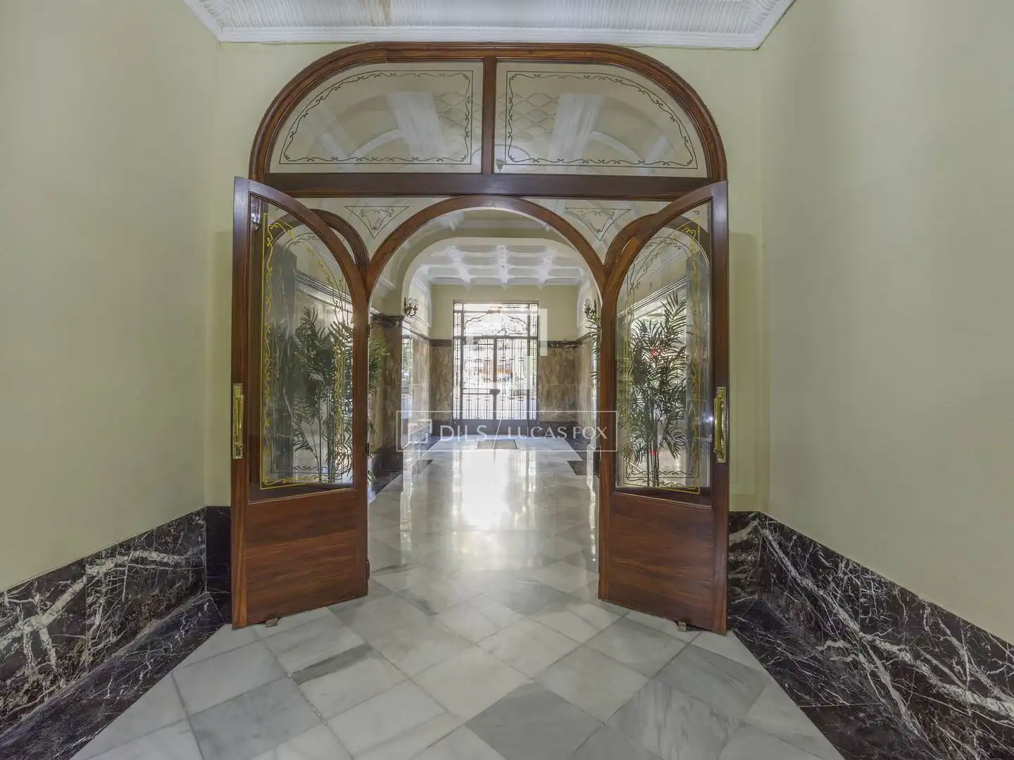 Flat for rent in Valencia  with Air Conditioner, Heating and Balcony