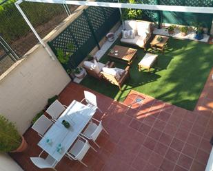 Terrassa de Casa adosada en venda en Úbeda amb Aire condicionat, Calefacció i Jardí privat