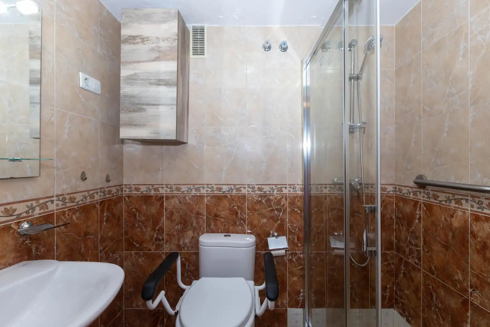Flat with lift for sale in CUARTELES, imagen 23