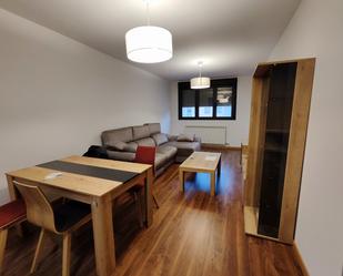 Living room of Flat to rent in  Logroño  with Heating, Parquet flooring and Terrace