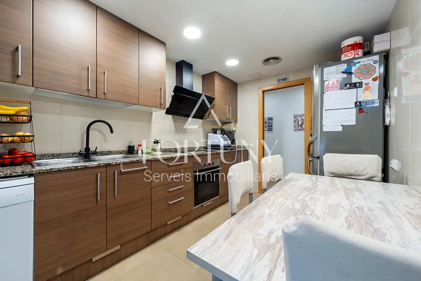Kitchen of Flat for sale in Reus  with Air Conditioner, Swimming Pool and Balcony