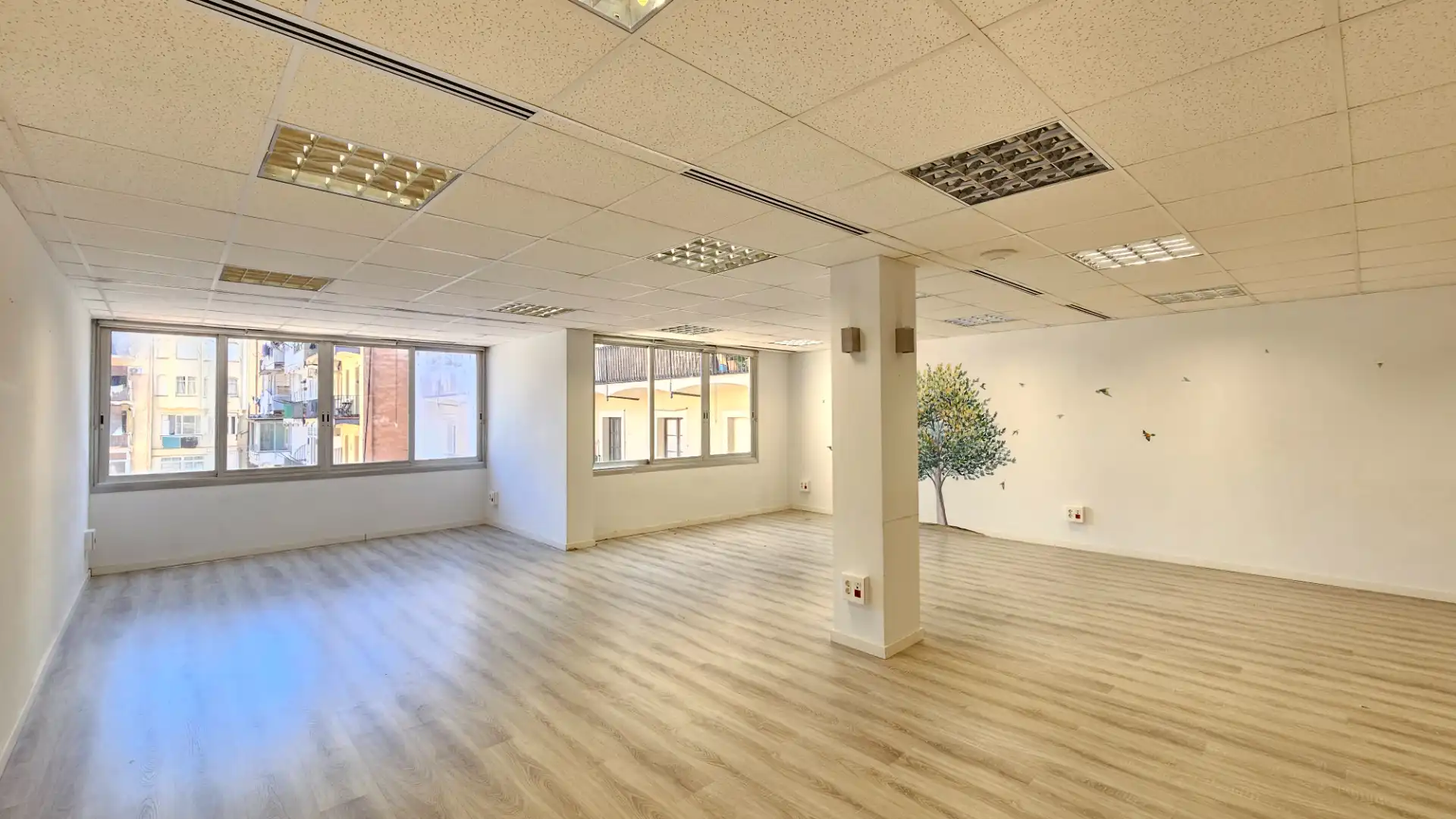 Büro zur Miete in Barcelona mit Klimaanlage, Heizung und Internet