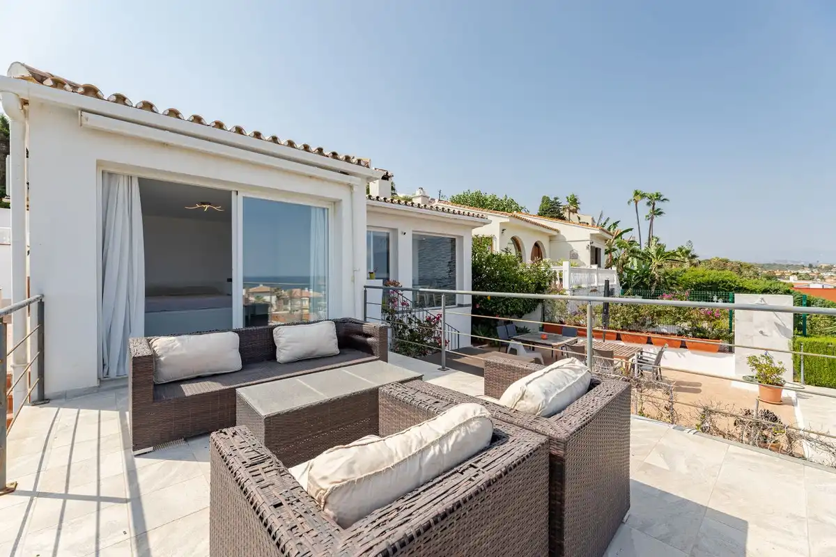 Chalet con piscina en venta en Estepona Pueblo, imagen 10