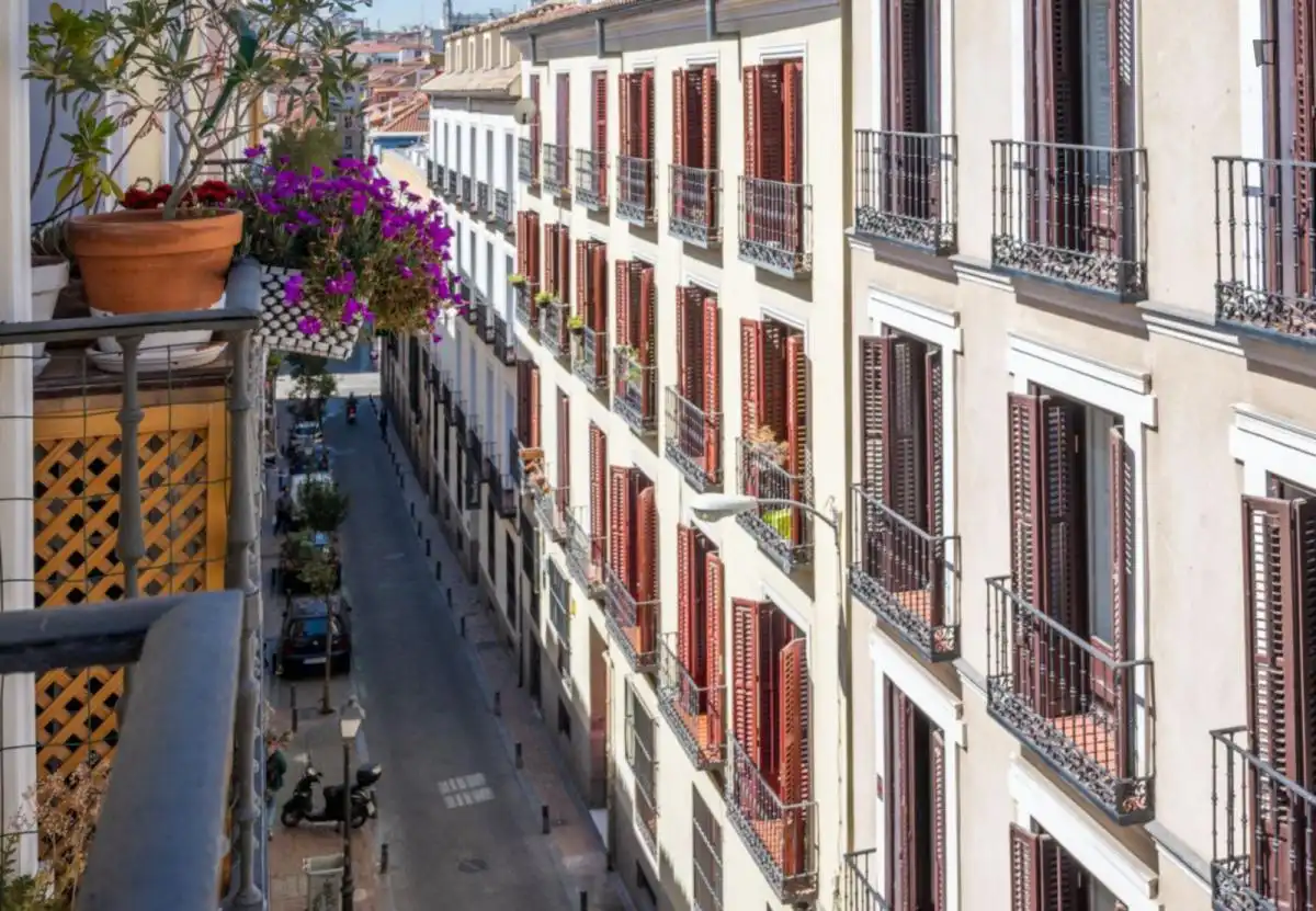 Apartament de lloguer a Universidad - Malasaña
