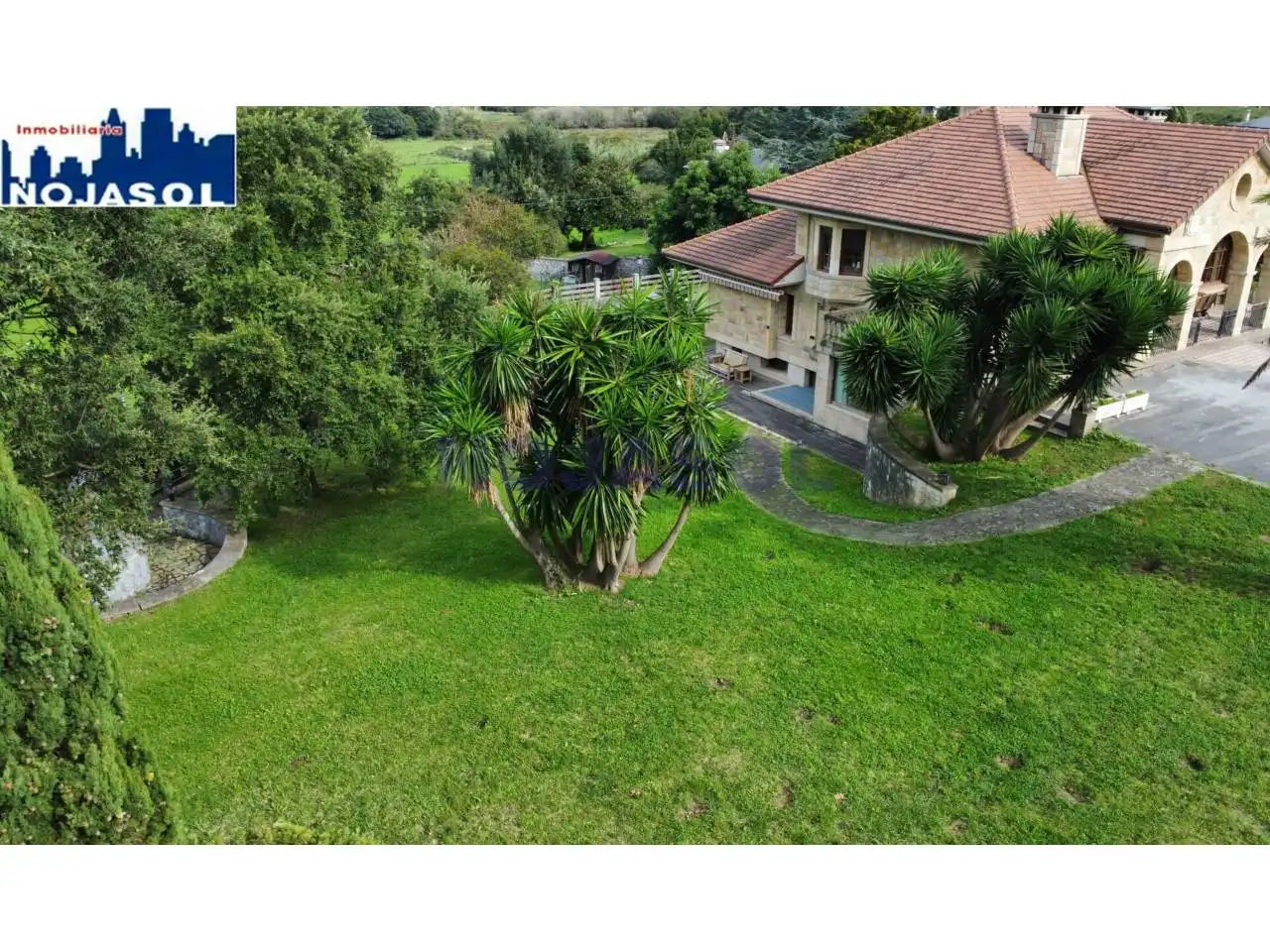 Jardín de Casa o chalet en venta en Noja con Aire acondicionado, Calefacción y Jardín privado