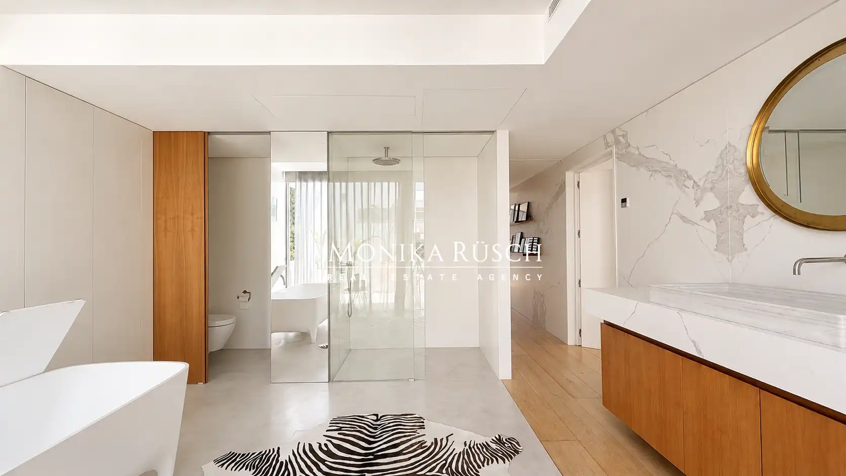Bathroom of Houses for rent in Castelldefels  with Air Conditioner, Heating and Private garden