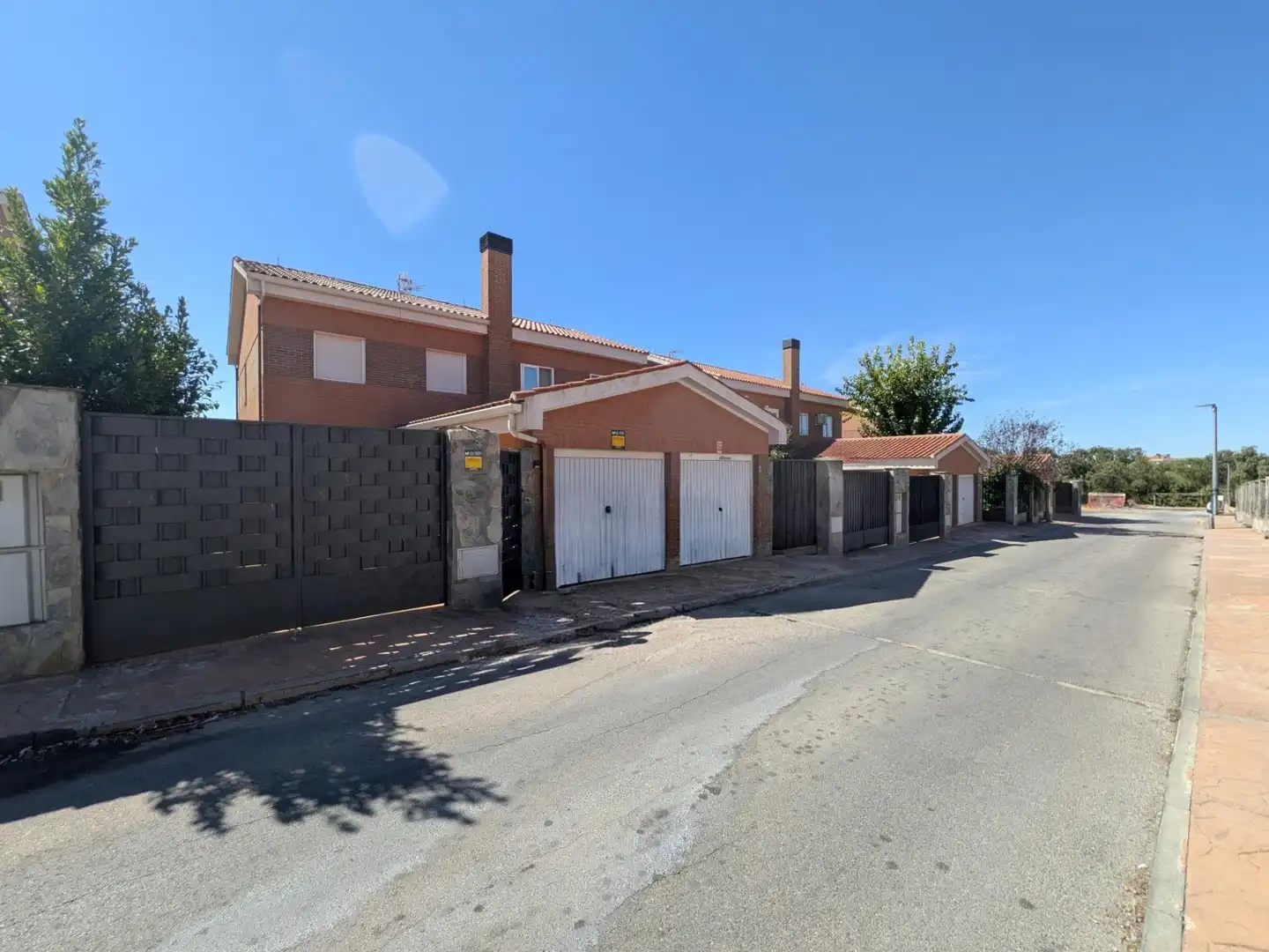 Semi-detached house with pool for sale in Pioz, imagen 42