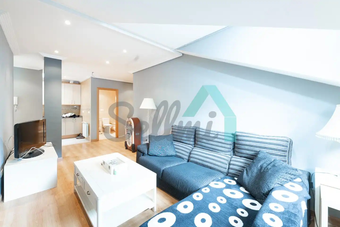 Living room of Flat for sale in Aller  with Heating and Storage room