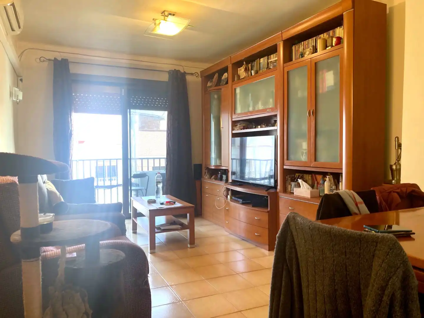 Sala d'estar de Pis en venda en L'Hospitalet de Llobregat amb Aire condicionat, Calefacció i Balcó