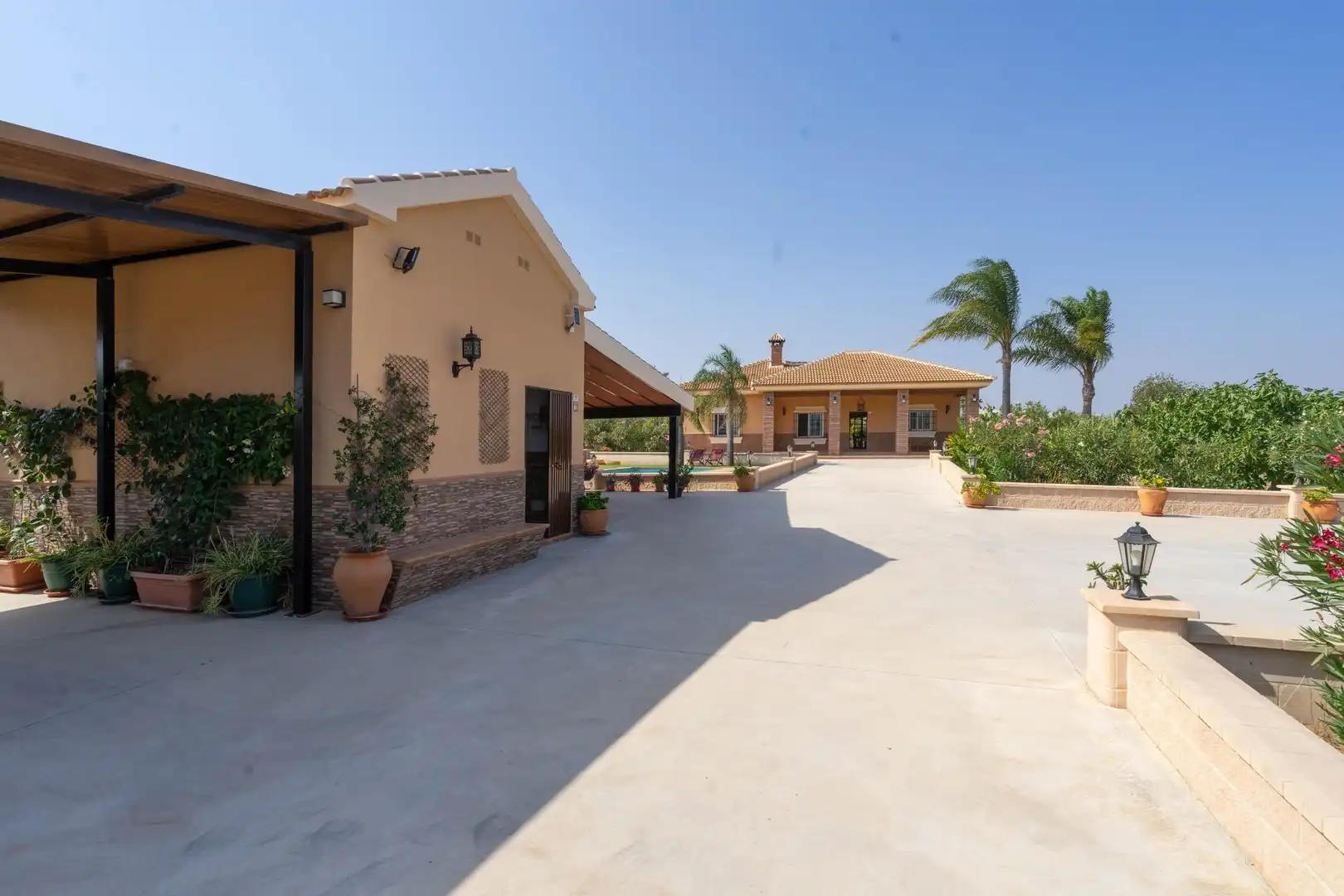 Exterior view of Houses for rent in Alhaurín El Grande  with Air Conditioner, Private garden and Terrace