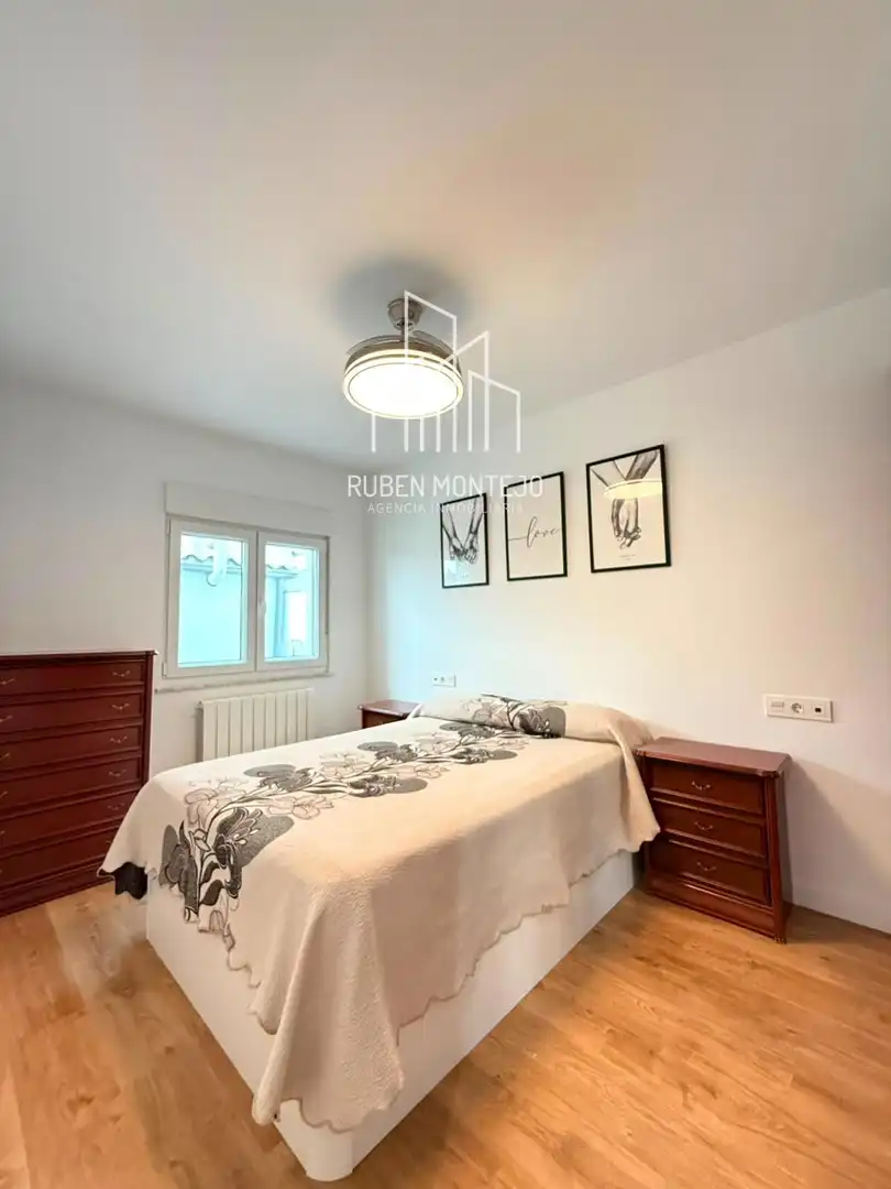 Bedroom of Flat for rent in Salamanca  with Heating, Terrace and Storage room