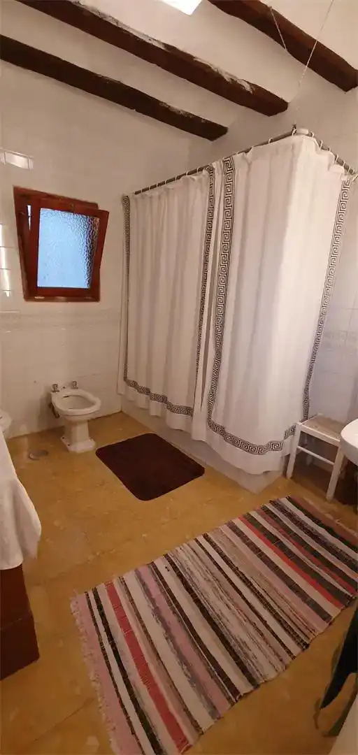 Bany de Casa adosada en venda en Sella amb Jardí privat, Traster i Piscina
