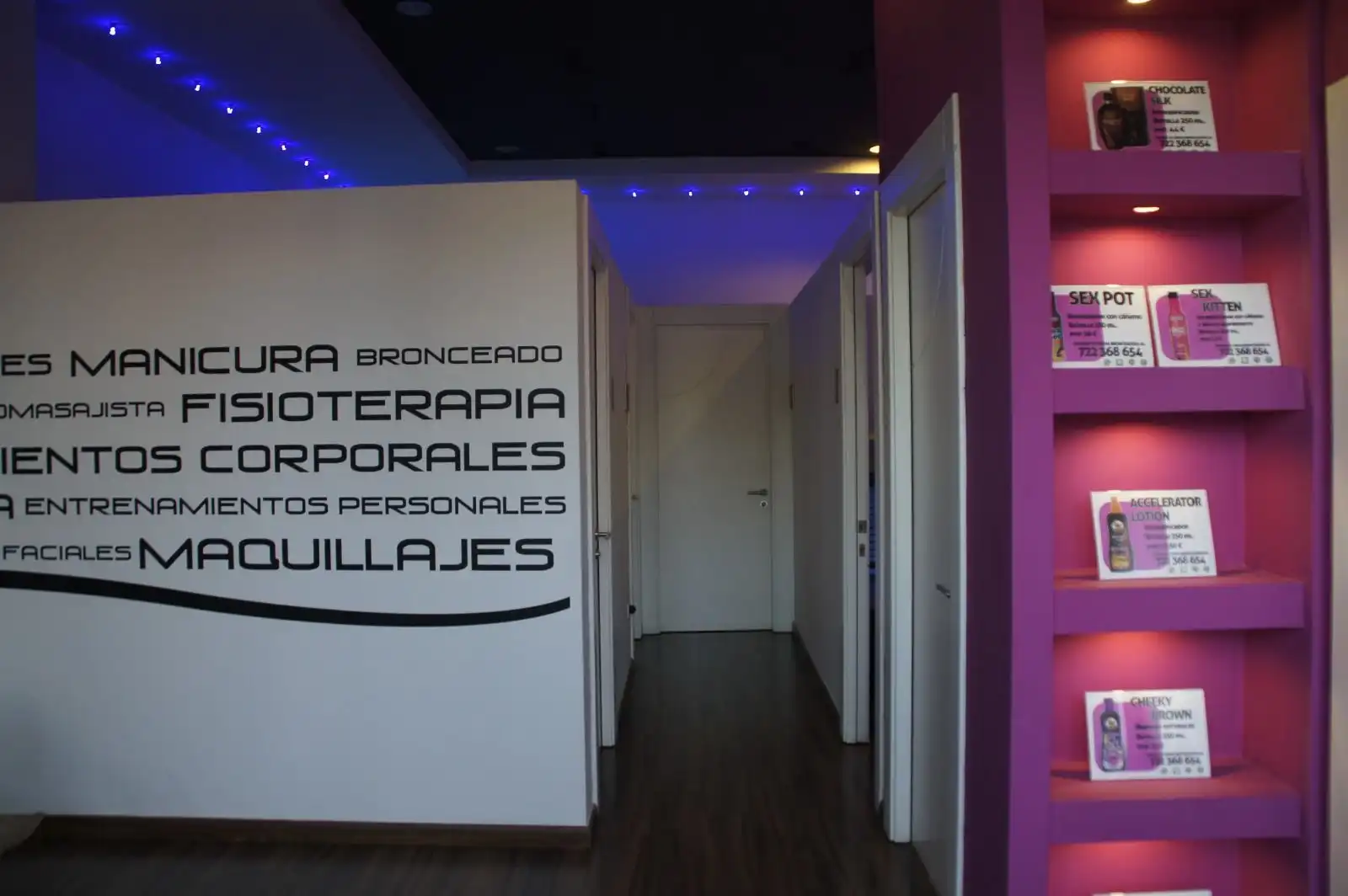 Local en venta en Oliva con Aire acondicionado
