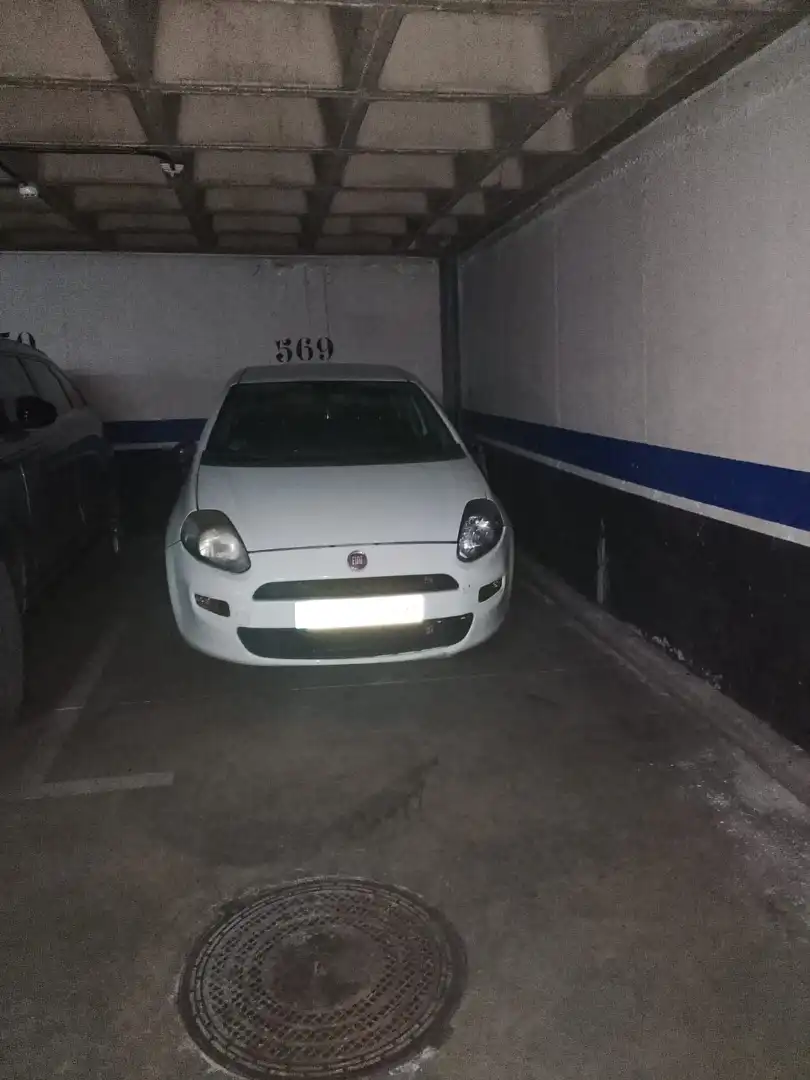 Parking de Garaje de alquiler en Madrid con Alarma